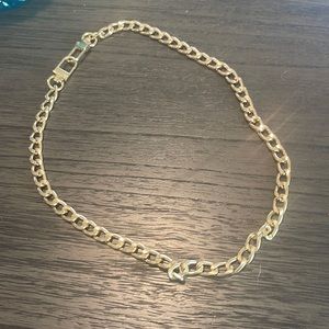 Unbranded chain 23 inch gold